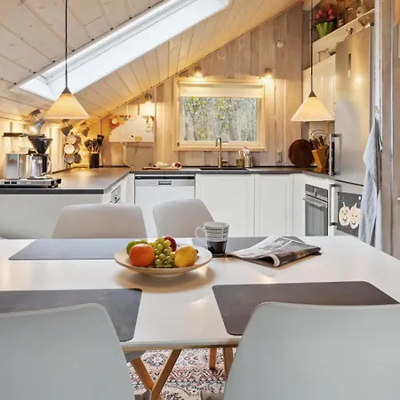 3 Bedroom Beautiful In Vakantiehuis Toftlund
