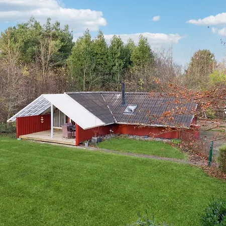 3 Bedroom Beautiful In Toftlund